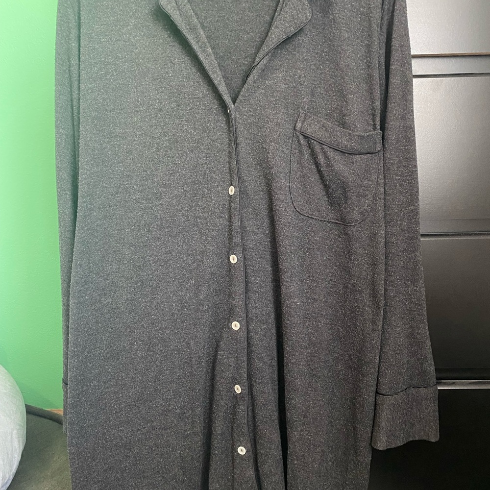 Victoria's Secret Sleep Shirt XL
